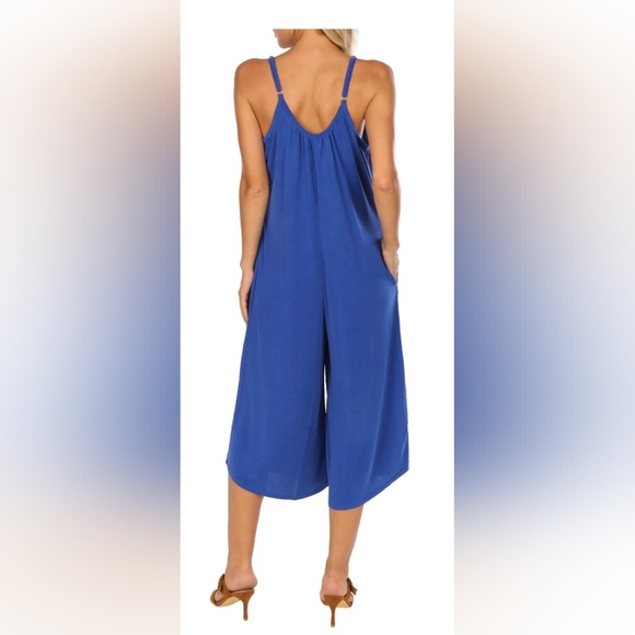 Love Tree Juniors Solid Sleeveless Jumpsuit - Size Small - Picture 2 of 13